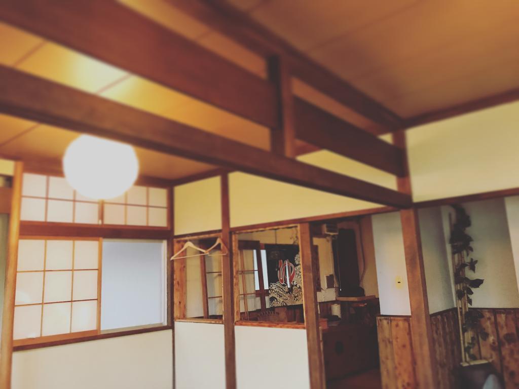 Вилла 完全貸切 熱海温泉ハウス-Atami Onsen House- Экстерьер фото